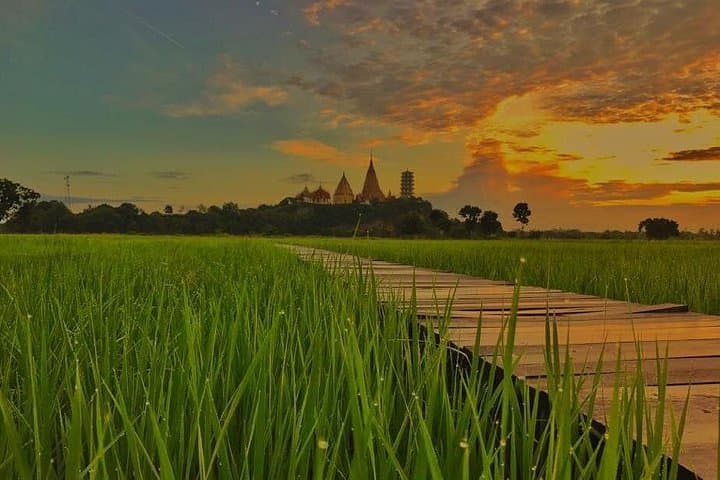 Kanchanaburi Day Trip: Ride the Death Railway & River Kwai from Bangkok photo 3
