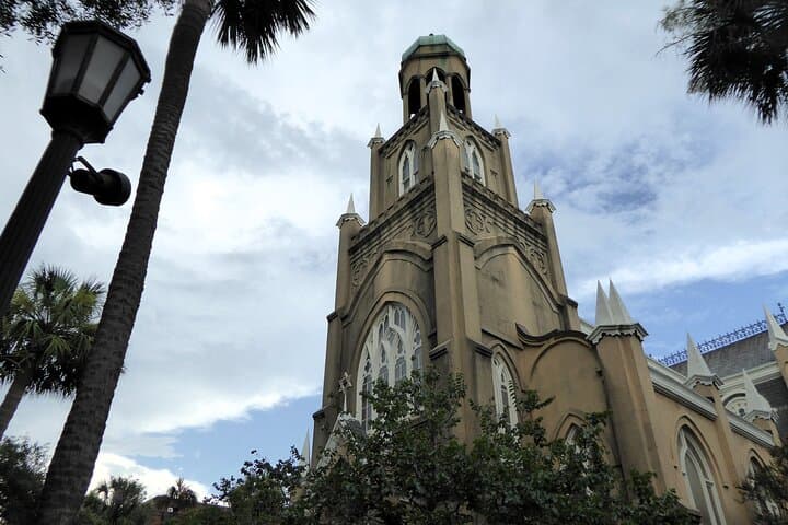 Explore Savannah’s Historic District: A Private Driving Tour Through Time and Culture photo 5