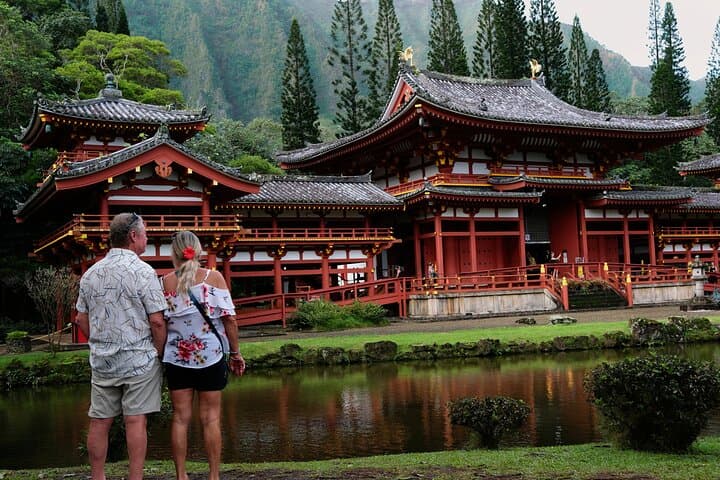 Oahu Circle Island Tour: Diamond Head to North Shore with Free Mac Nuts