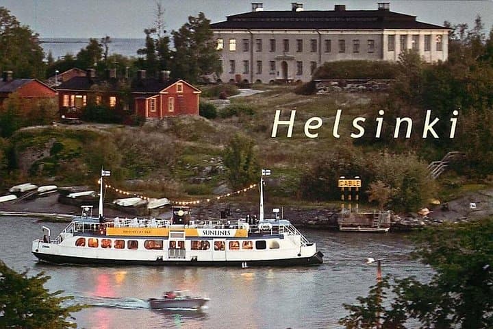 VIP Helsinki & Porvoo Luxury Car Tour — 4-Hour Guided Day Trip photo 4