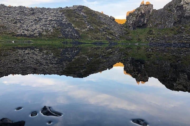 Snæfellsnes Peninsula Private Full-Day Tour: Volcanoes, Black Beaches & Kirkjufell photo 2