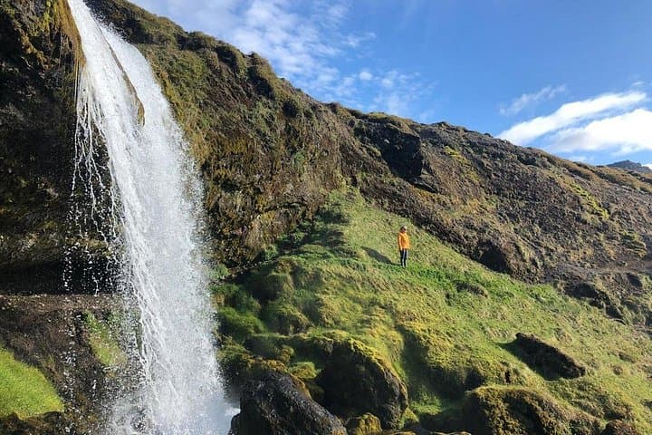 Snæfellsnes Peninsula Private Full-Day Tour: Volcanoes, Black Beaches & Kirkjufell photo 3