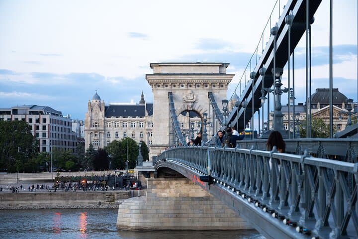 Budapest Sunset and Night Tour: City Lights, Stories & Danube Views photo 3