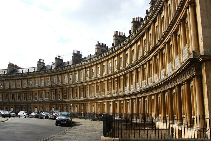 Private Transfer from London to Bath: Flexible Day Trip with Scenic Stops photo 3