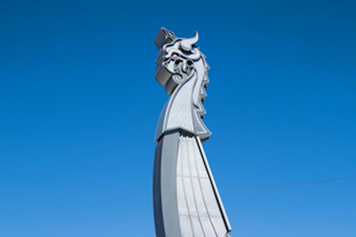 Minneapolis Mill City Self-Guided Audio Walking Tour — Riverfront History & Urban Walk