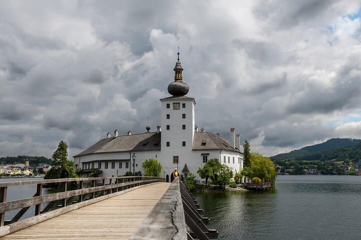Private Day Tour to Hallstatt and the Salzkammergut from Vienna photo 2