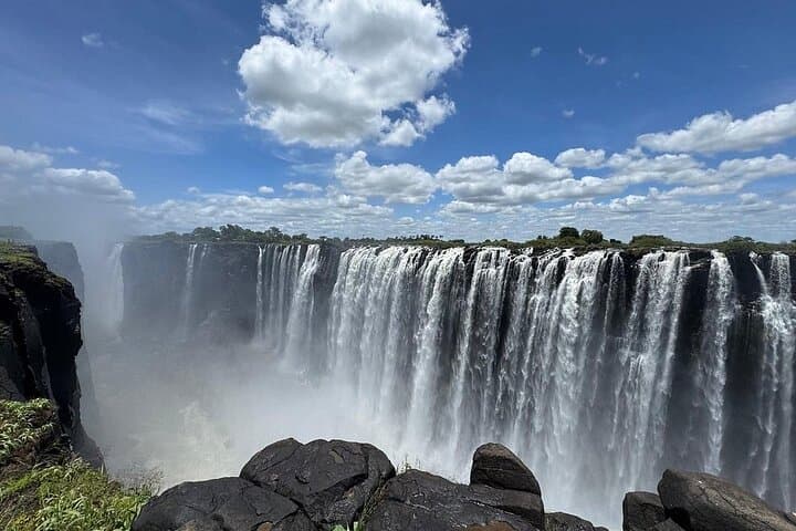 Victoria Falls Private Guided Walk: Big Tree & 16 Iconic Viewpoints photo 4