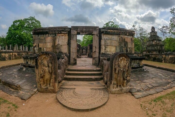Polonnaruwa Ruins and Minneriya Safari: Full-Day Cultural Tour and Elephant Watch photo 6