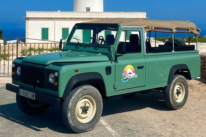 Formentera 4x4 Land Rover Tour: Secret Corners, Lighthouses & Snorkeling photo 3