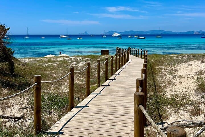 Formentera 4x4 Land Rover Tour: Secret Corners, Lighthouses & Snorkeling photo 2