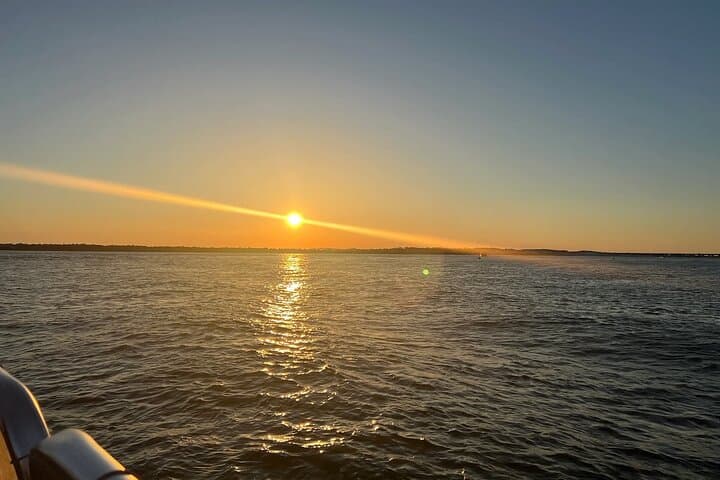 Destin Harbor Sunset Cruise: 2-Hour Choctawhatchee Bay Evening Cruise photo 4