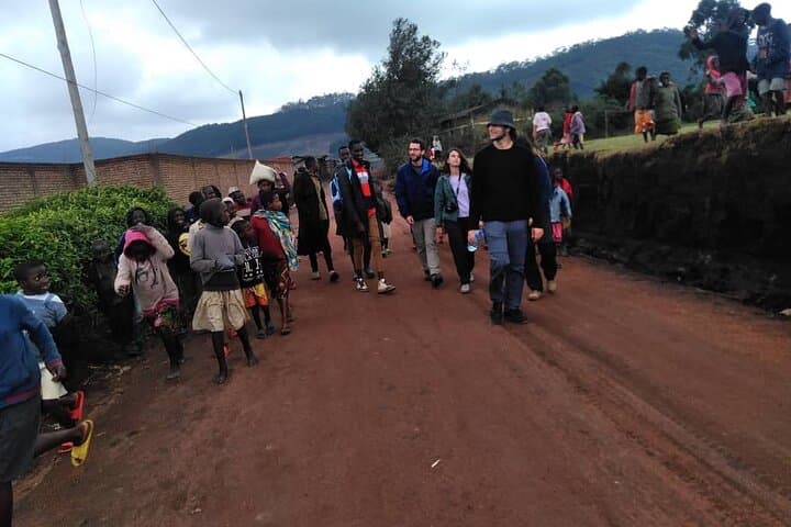 Hike Mount Heha: Summit Burundi's Highest Peak & Bururi Forest Trails photo 2