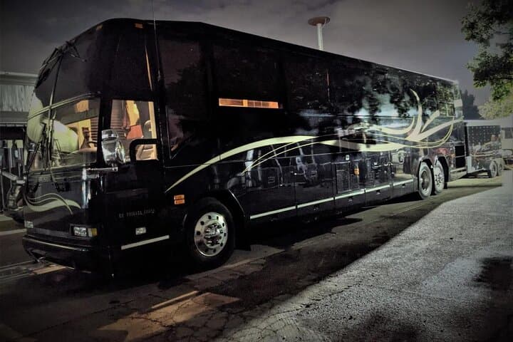 Live the Tour Bus Rockstar Experience in Las Vegas photo 2