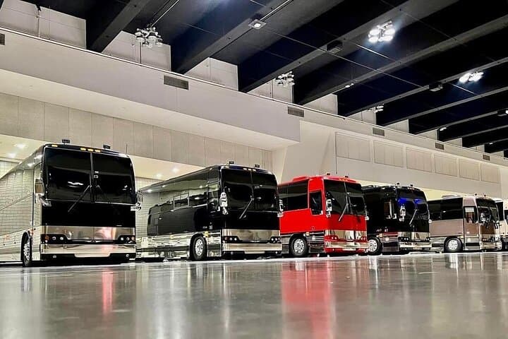 Live the Tour Bus Rockstar Experience in Las Vegas photo 3