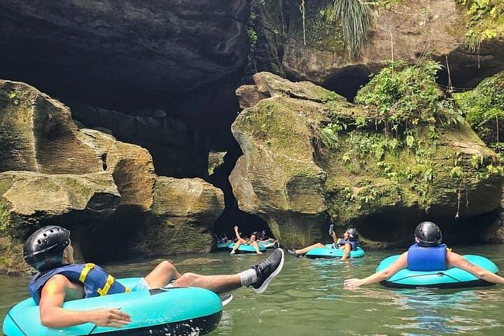 Charco Azul Rainforest Cave Tubing Adventure in Vega Baja photo 5