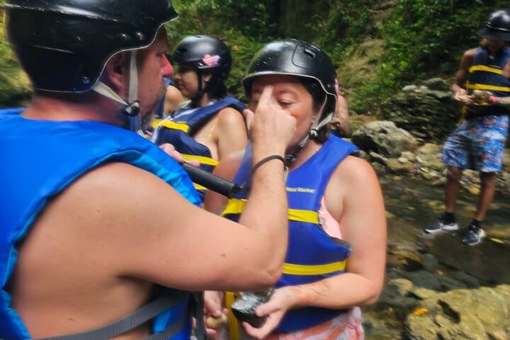Charco Azul Rainforest Cave Tubing Adventure in Vega Baja photo 6