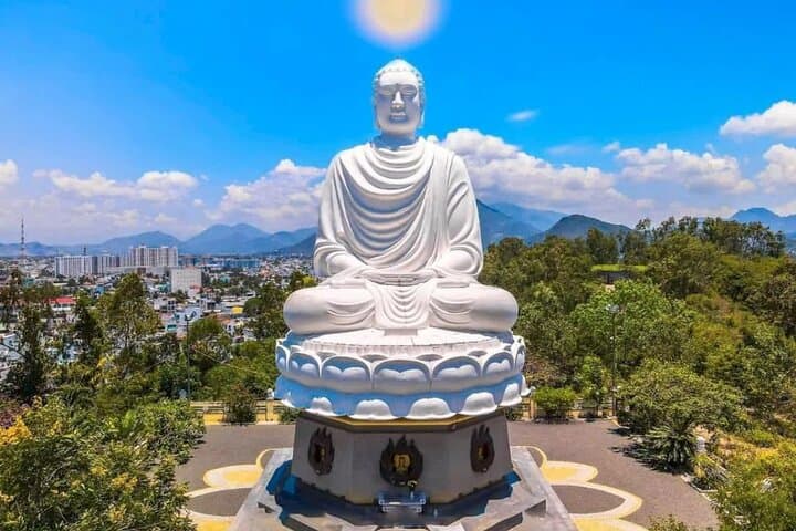 Private Nha Trang Shore Excursion: Temples, Markets & Coastal Rock Gardens photo 4