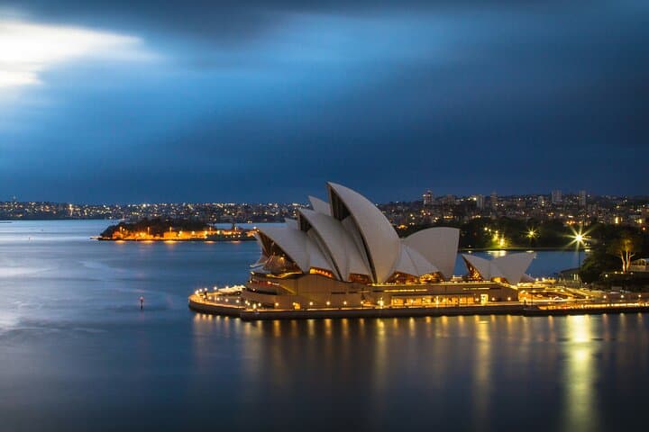 Sydney Coastal Highlights Half-Day Tour — Bondi, Mrs Macquarie's Chair & The Gap photo 2