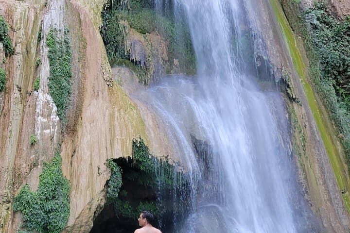 Apoala Waterfall Hike: Twin Peaks, Cola de Serpiente & Velo de Novia