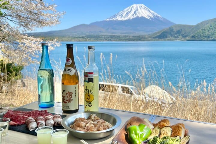 Private Mt Fuji Day Tour with Lake Motosu BBQ & Hidden Gems photo 2