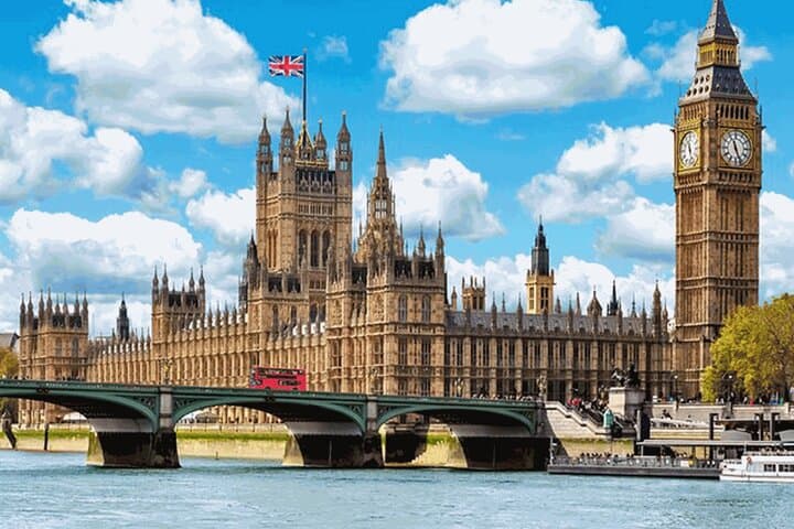 Private London Panoramic Van Tour: Full-Day Iconic Landmarks & Photo Stops photo 4