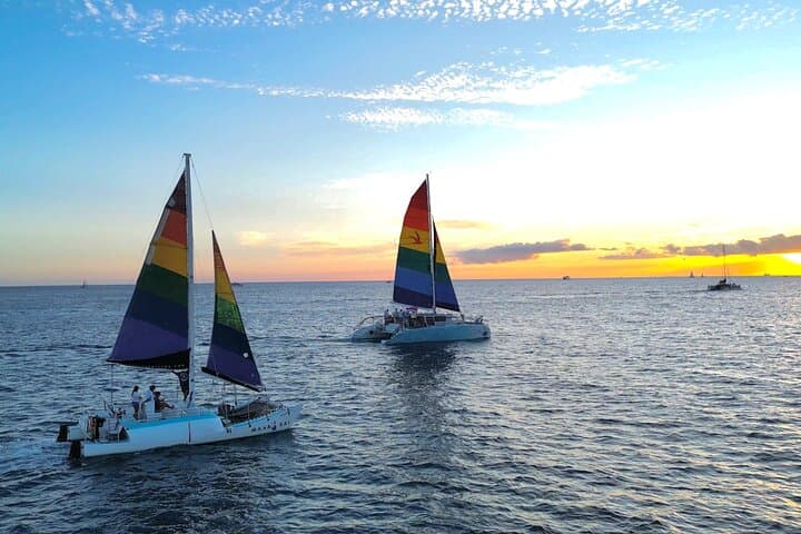 Waikiki Sunset Sail on Mana Kai Catamaran — 90-Minute Evening Cruise photo 3