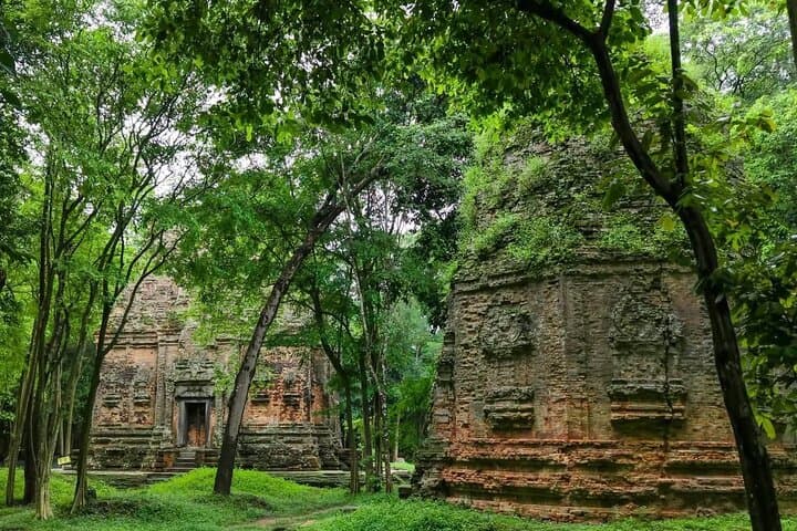 Beng Mealea & Sambor Prei Kuk Temple Tour: Hidden Khmer Treasures from Siem Reap photo 3