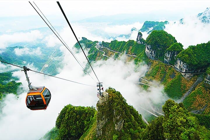 2-Day Zhangjiajie Private Tour — Avatar Mountains, Tianmen & Glass Bridge photo 5