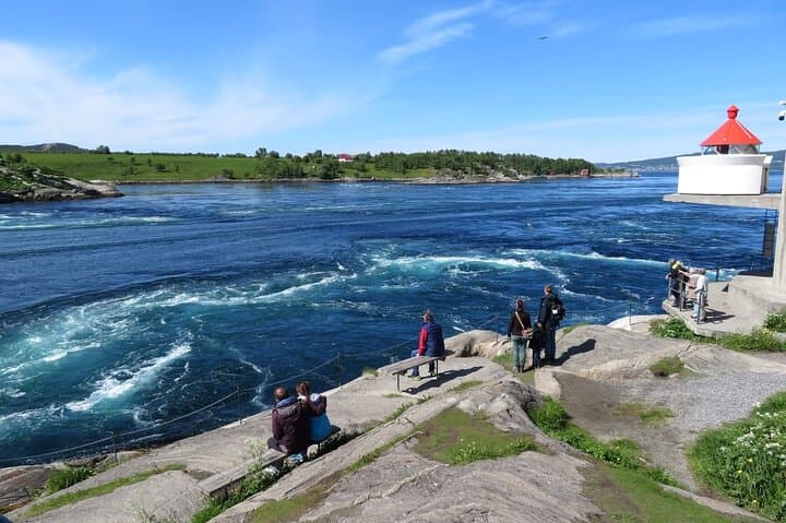 Saltstraumen: Touring the World's Strongest Tidal Whirlpools photo 5