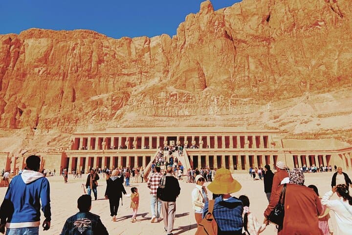 Hurghada to Luxor: Full-Day Private Tour to Valley of the Kings, Hatshepsut & Karnak photo 3