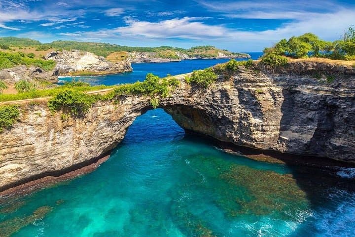 All-Inclusive Nusa Penida Tour — Kelingking, Broken Beach & Crystal Bay in One Day photo 2