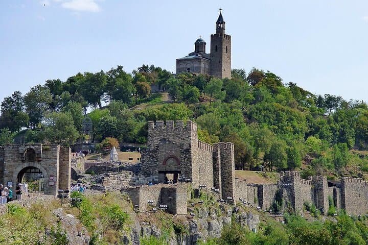 Explore Arbanassi and Veliko Tarnovo — Premium Small-Group Day Tour photo 2
