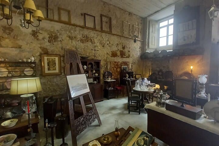 Shopping Old Coimbra: Local Crafts, Ceramic Studios & Wine Tasting photo 2