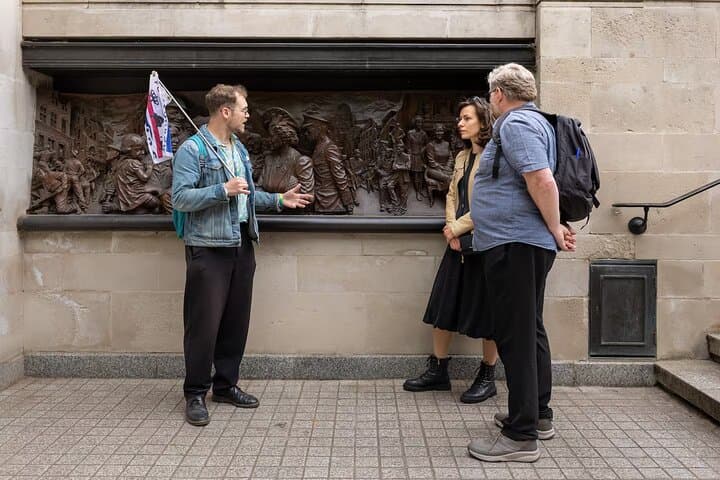 Churchill War Rooms & Westminster WW2 Walking Tour — London History Walk