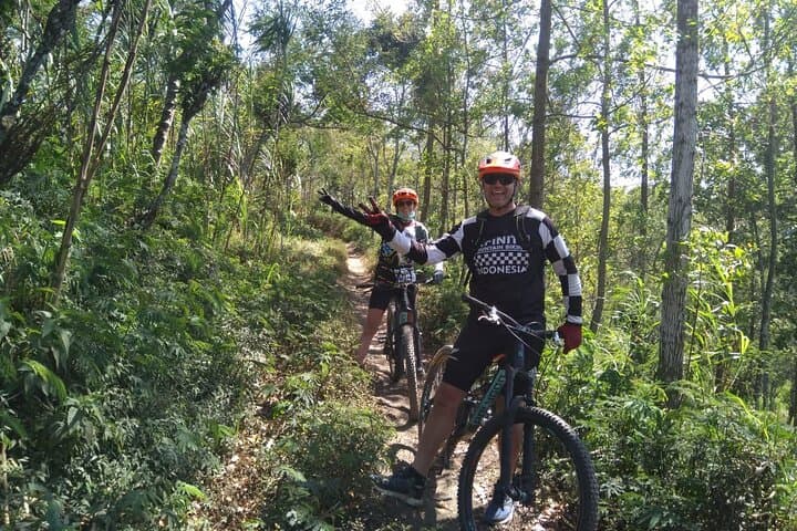 Mount Batur 2-Day Hike & Bike: Sunrise Summit and Rim Rides from Ubud photo 2