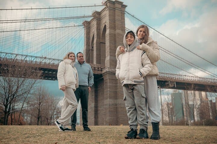 Brooklyn Bridge & DUMBO Walking Tour — Photography Experience in NYC photo 5