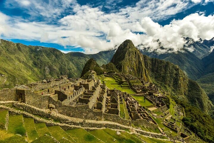 Cusco 5-Day Sacred Valley, Machu Picchu & Rainbow Mountain Adventure photo 2