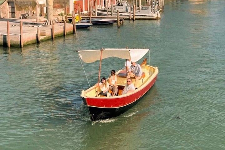 Lagoon Classics: 4-Hour Private Boat Tour to Murano, Burano & Torcello photo 2