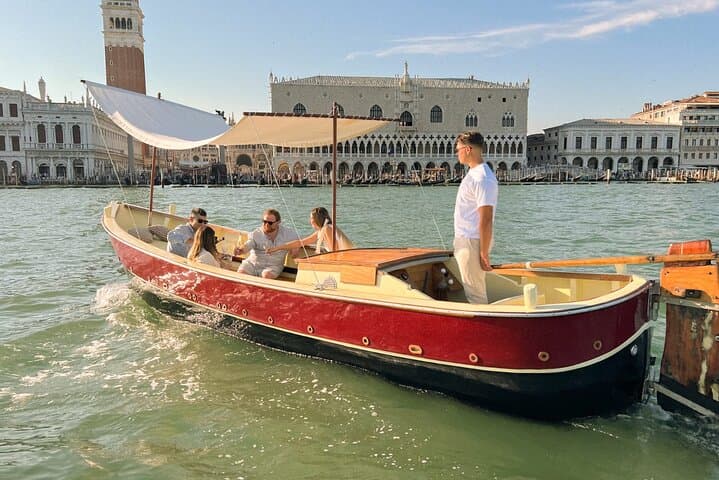 Lagoon Classics: 4-Hour Private Boat Tour to Murano, Burano & Torcello photo 6