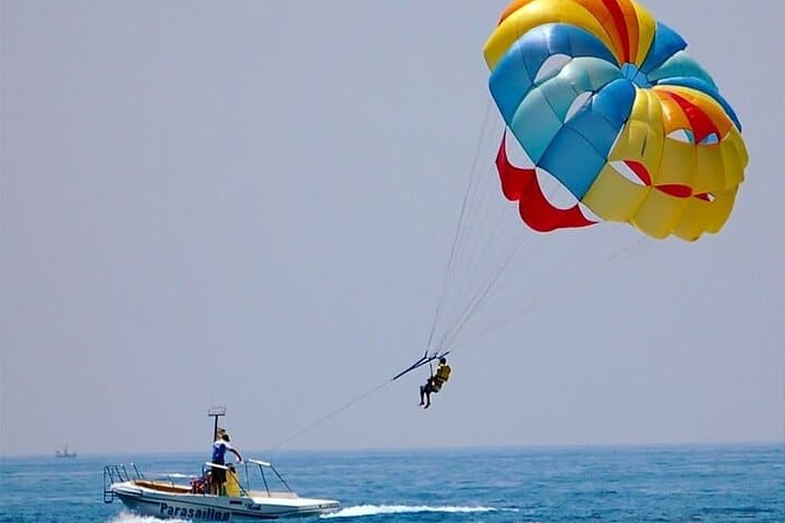 Parasail Over Jeddah: Red Sea Parachute Experience from Al Bayada Island photo 3