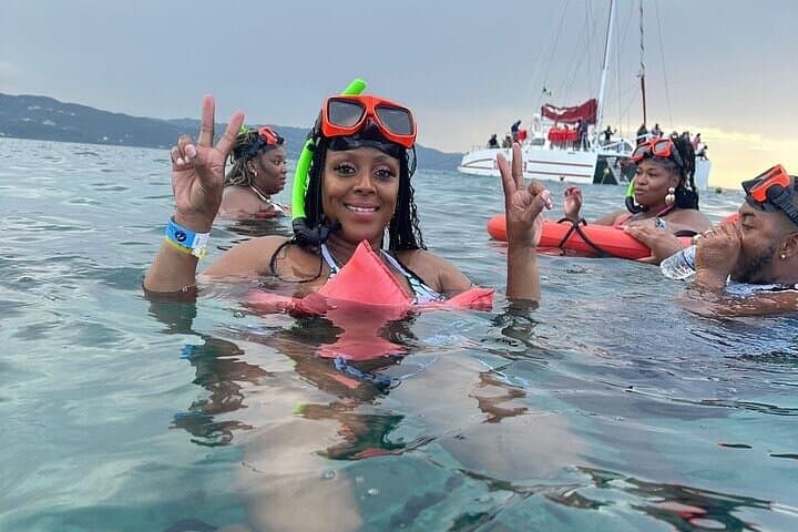 Montego Bay Catamaran Party Cruise: Sail, Snorkel & Open Bar photo 3