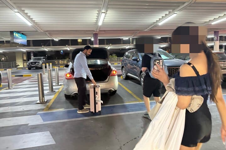 Dubai Airport DXB Private Pickup: Seamless Transfers To Dubai Hotels photo 5