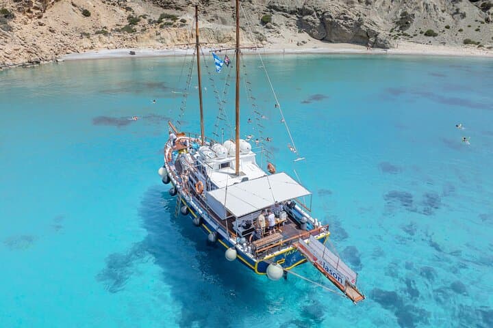 Koufonissia and Rina Cave Cruise with Onboard BBQ — Day Trip from Naxos photo 2