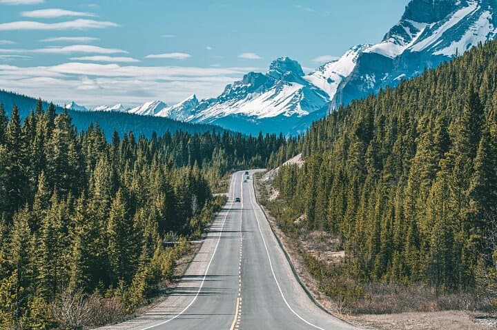 Icefields Parkway Experience: Day Tour to Peyto, Bow Lake & Athabasca Glacier photo 2