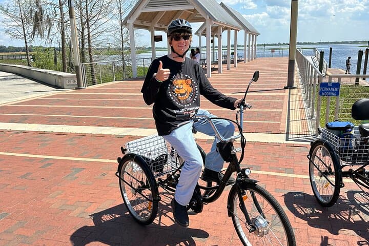 Electrified Trike Ride on Kissimmee Lakefront: 2-Hour Self-Guided Escape from Orlando