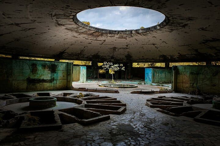 Tskaltubo Soviet Sanatoriums and Tetra Cave Wine Tasting Private Tour