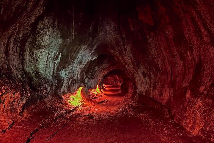 Exploring Hawaii’s Volcanic Heart: Hilo Excursion to Volcanoes, Akaka Falls & Black Sand Beach photo 5