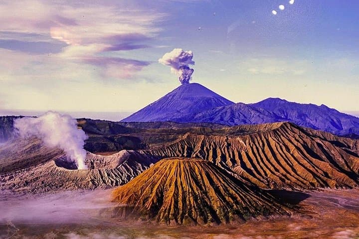 Bromo and Ijen 2-Day Volcano Sunrise Tour from Malang or Surabaya photo 1