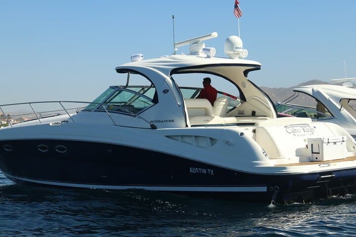 Luxury 45ft Sea Ray Yacht Tour to El Arco in Cabo San Lucas photo 2