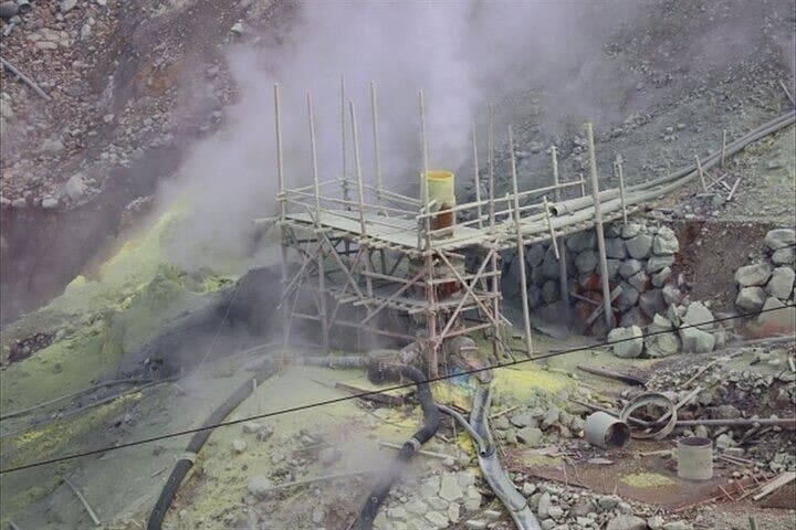 Owakudani Hell Valley and Lake Ashi: Hakone Guided Tour, Ropeway & Pirate Ship photo 5